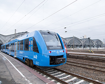 PR-Power für Premierenfahrt eines Wasserstoffzuges in Ostdeutschland